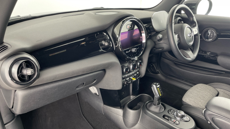 MINI Hatchback 135kW Cooper S Level 2 33kWh 3dr Auto Electric Hatchback